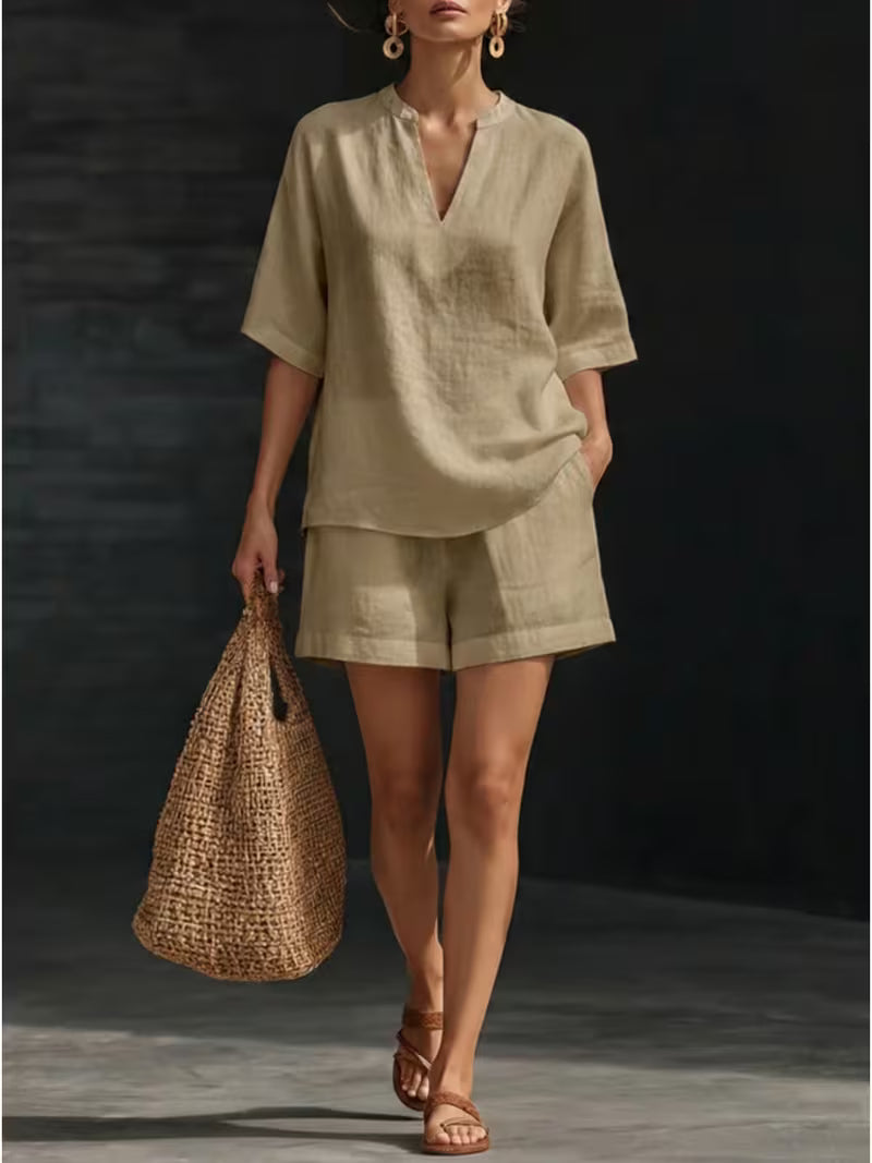 Pure Casual Double-Breasted Shirt with Turn- Collar, Two-Piece Casual Suit. Loose And Comfortable, Suitable for Daily Outings, Home Wear, And Commuting. Versatile Casual Outfit.