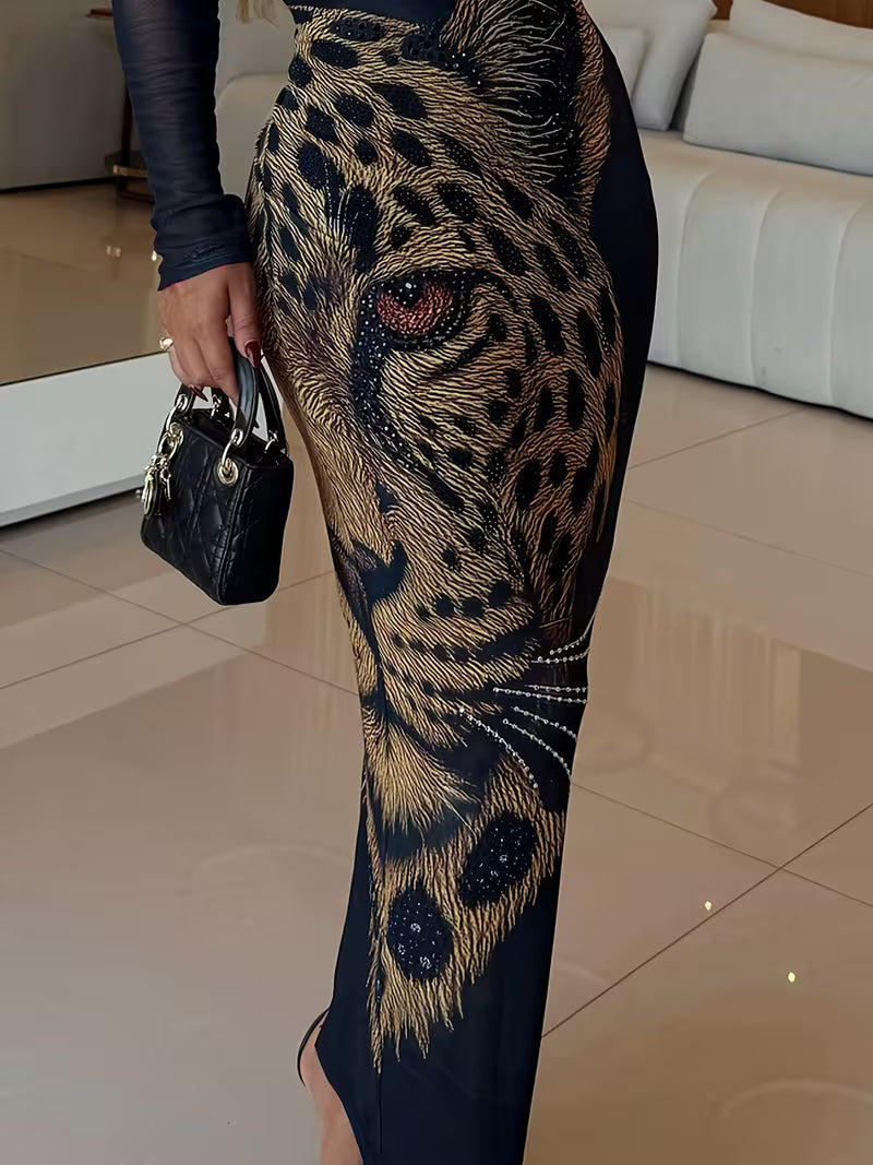 Women's Leopard Print Tiger Print Dress, Elegant Long Skirt with Leopard Print and Fitted Hip Design, Sexy Slim-fit Long Sleeves, Suitable for All Seasons Including Spring, Summer, Autumn, and Winter. Perfect for Beach Vacations, Outings