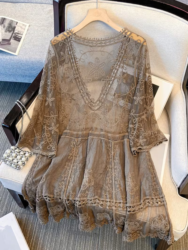 Summer Women'S V-Neck Pullover with Mesh Patchwork, Embroidered Hollow Half-Sleeve Top, Casual Lightweight Loose Shirt for Vacation Outings